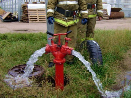 пожарный гидрант